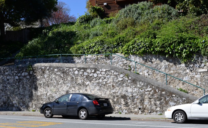 Santa Cruz: The Walnut Avenue Stairs