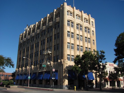 RaboBank-Office Building; 301 South Main Street (at Alisal); Circa 1930; Zig-Zag Moderne Style; Architects: Ryland & Schwartz