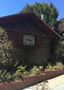 Quack shack at 164 Bocana Street in San Francisco. Photo Leigh-Anne Lehrman.