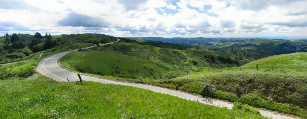 Panoramic of Skyline Boulevard (Highway 35). Photo: Jawed Karim CC BY 3.0