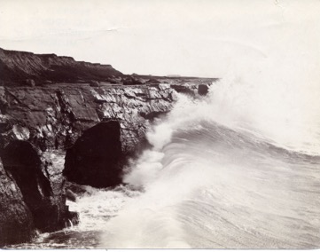 Waves both created and destroyed the three bridges that once stood at Natural Bridges State Beach. 
