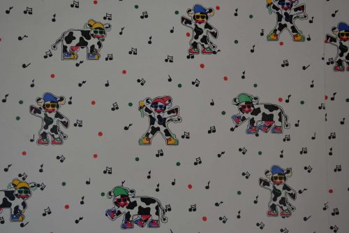 The 80’s style “dancing cows” that line in interior of Marianne’s Ice Cream. Photo: Julia Gaudinski/Mobile Ranger 